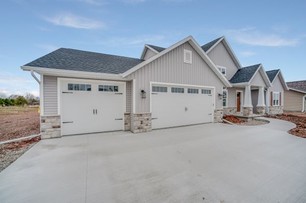 Cost of Concrete Driveway Pouring in Buford