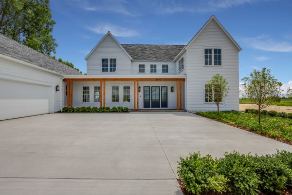 Cost of Concrete Driveway Service in Buford