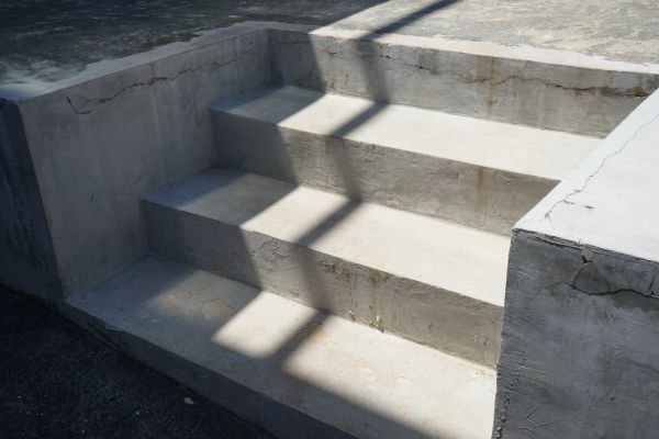 Cost of Cement Steps Replacement in Buford
