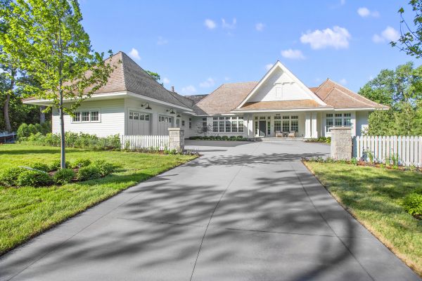 Cost of Driveway Concreting in Buford