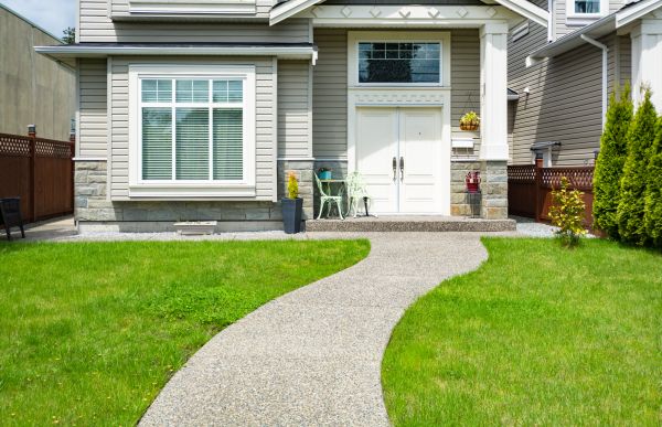 Cost of Concrete Path Construction in Buford