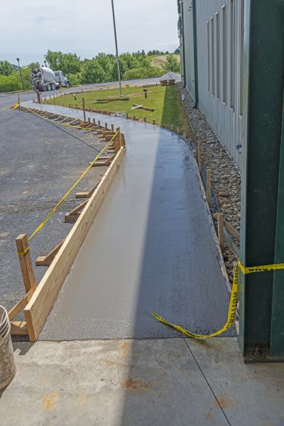 Cost of Concrete Sidewalk Paving in Buford