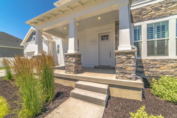 Cost of Steps Pouring in Buford